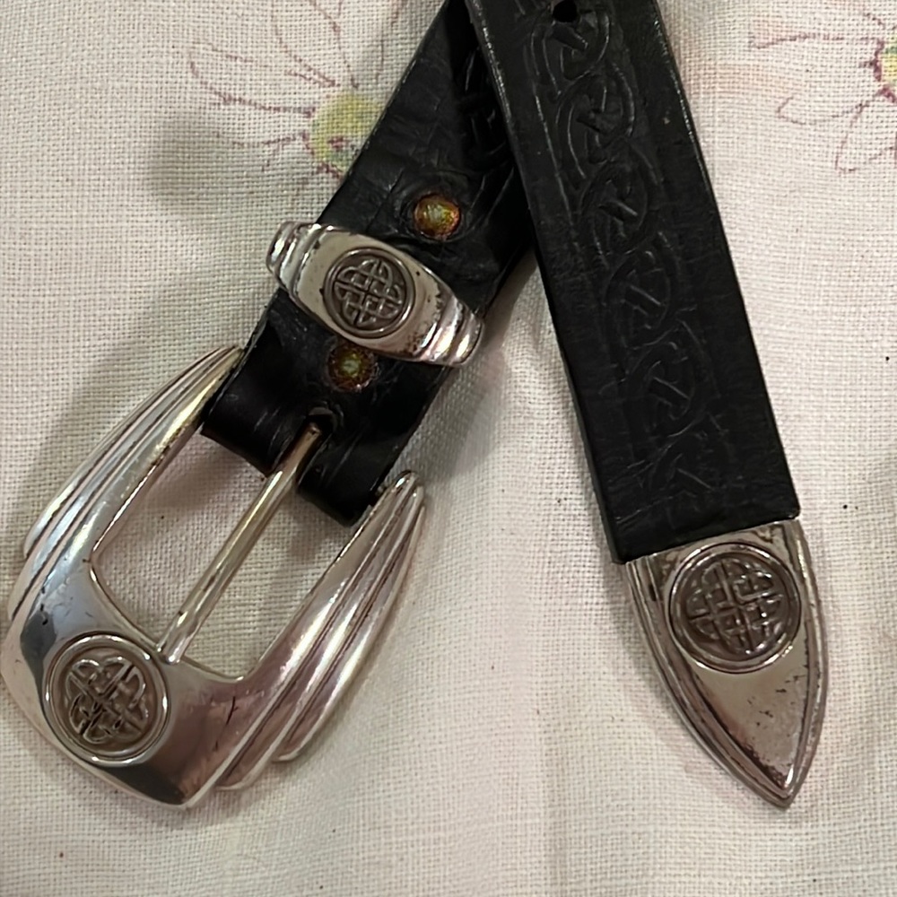 Lee River made in Ireland black leather belt Celtic knot 36”